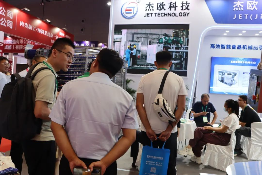 Exhibition Report 6 Exhibition Report 6